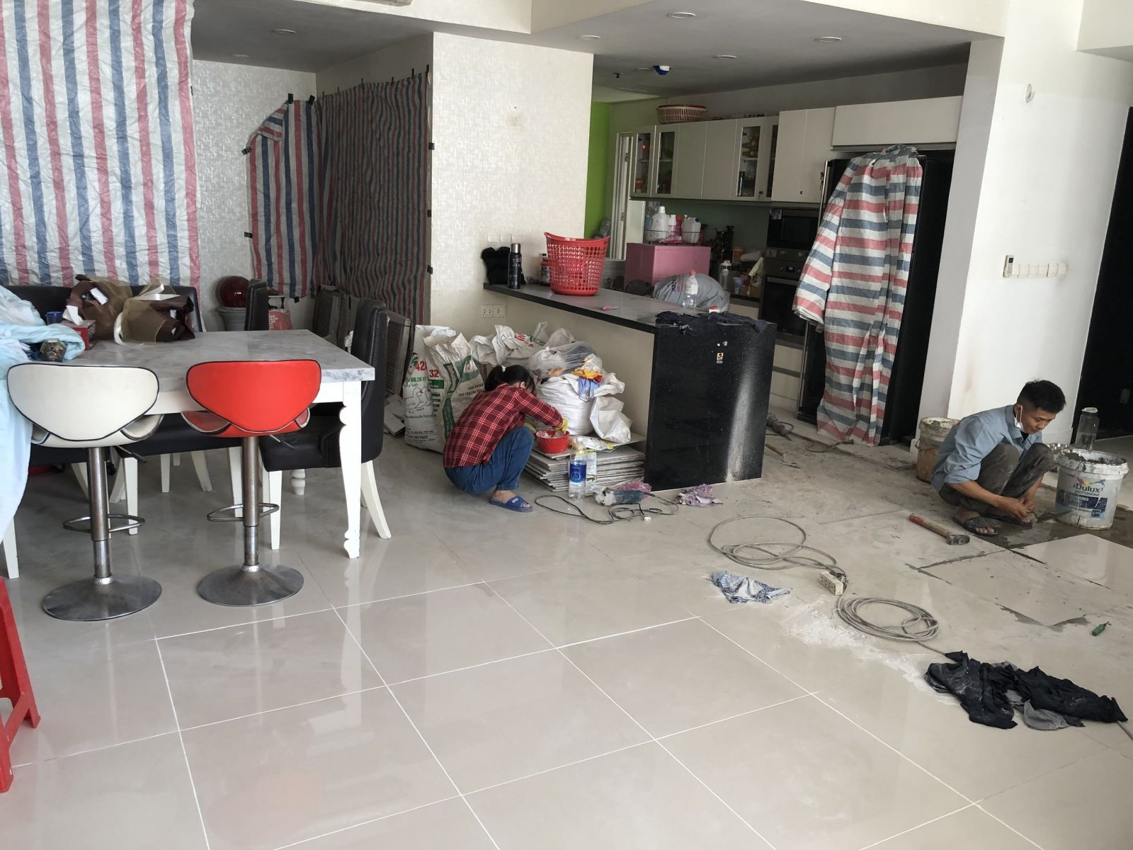 Thi công trần thạch cao chung cư Quận 7