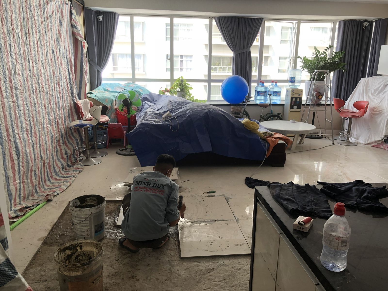 Thi công cán nền chung cư Sunrise Riverside Novaland