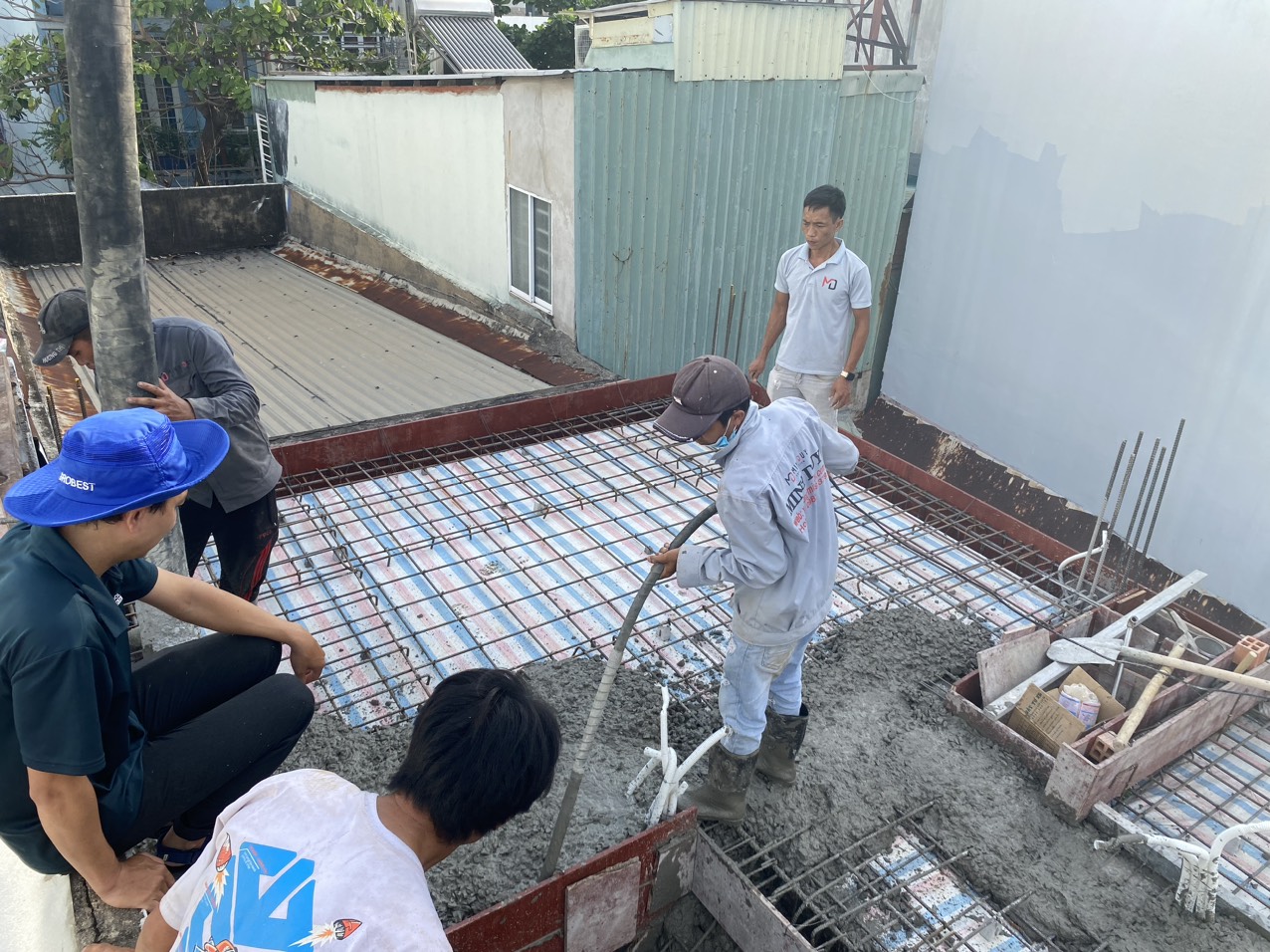 Dự án xây dựng nhà phần thô và nhân công hoàn thiện tại Xã Bà Điểm, Hóc Môn