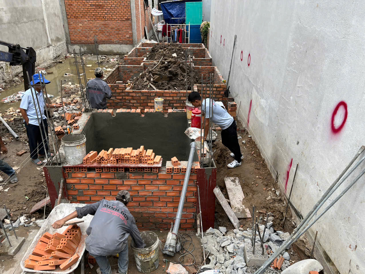 Thi công hầm tự hoại, hố ga